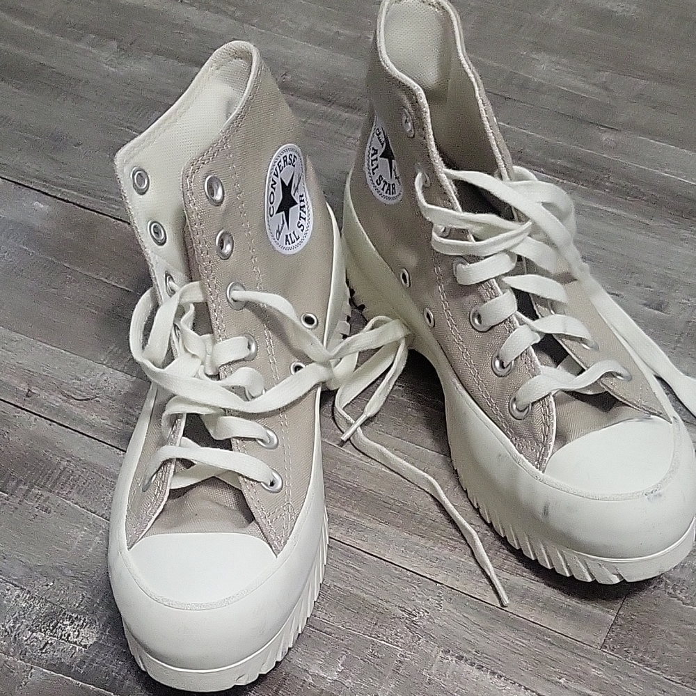 Converse  High-Tops Stone Chuck Taylor All Star Lugged  2.0 Sneakers Size 6.5